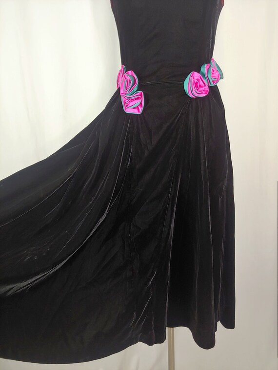 Vintage Eighties Black Velvet Strapless Formal Pr… - image 6