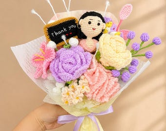 写真をもとにした、先生の先生をイメージしたオーダーメイドの編み物人形ブーケ