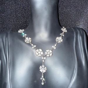 Vintage Butler Wilson Crystal Floral Y Necklace Statement Jewelry