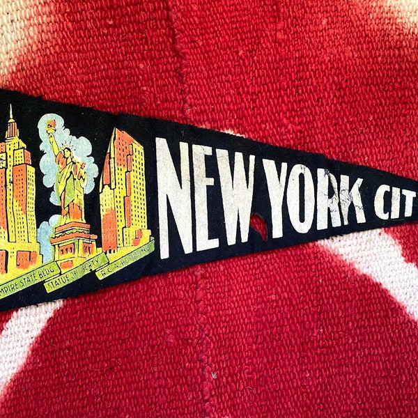 Vintage New York City Pennant Travel Souvenir Small Mini Pennant