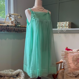 True Vintage 1960s/1970s Babydoll Dress