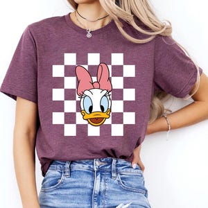 Camiseta Daisy Duck, Camiseta Disney Feminina, Camiseta Disney Feminina, Camiseta Feminina de Verão, Camiseta Disney Primavera, Camiseta Disney Daisy Duck, Camiseta Família Pato