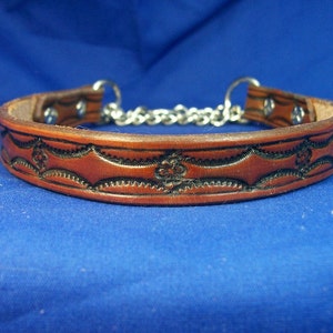Leather Martingale Dog Collar with Scallops and Flower