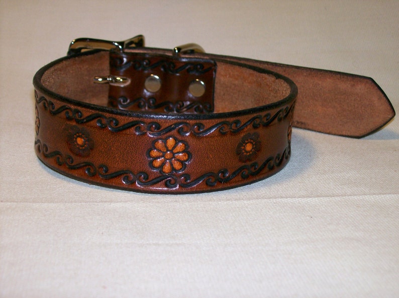 Leather Dog Collar with Scrollwork and Flower Design image 4