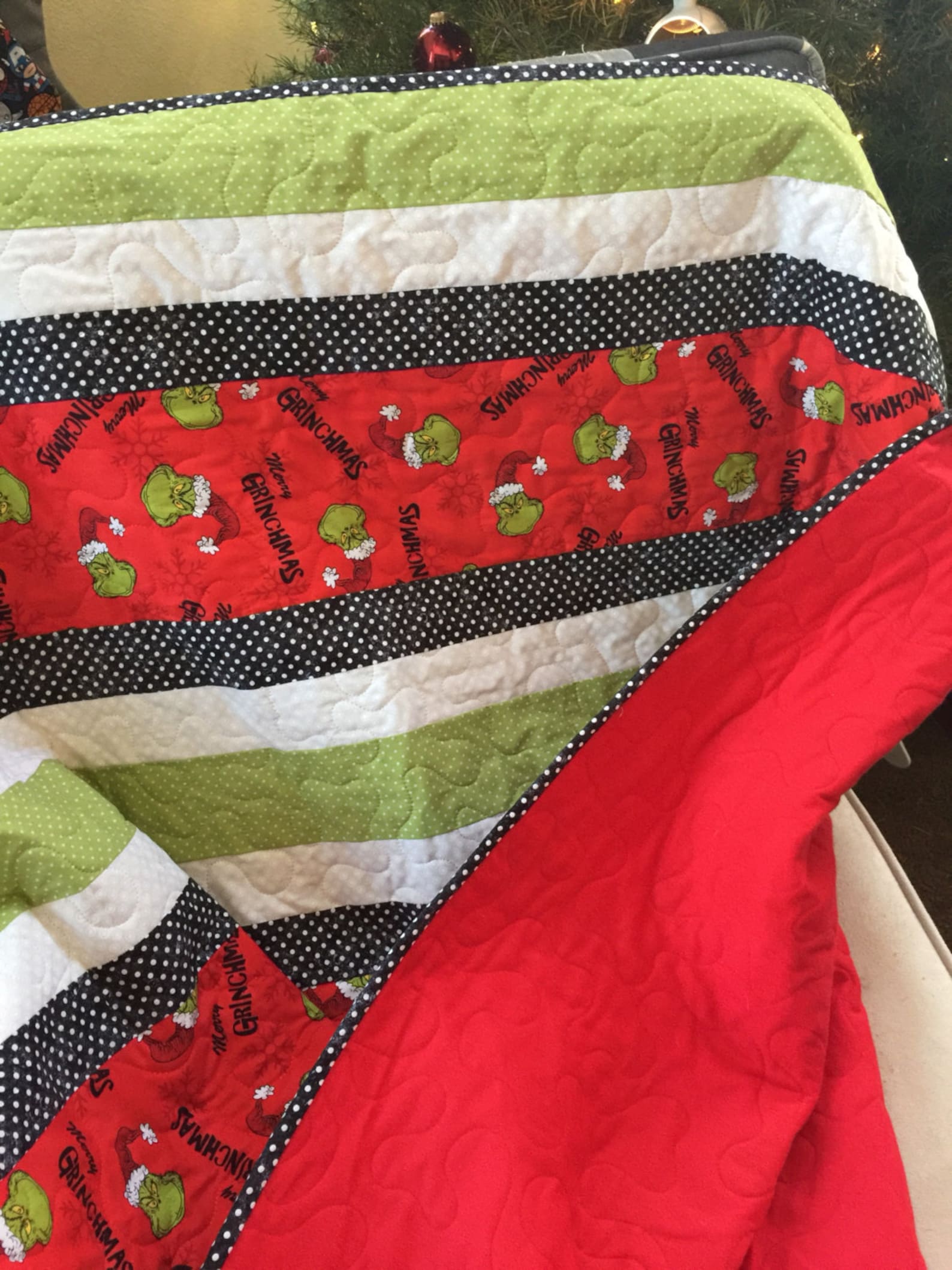 Christmas Lap Quilt Dr Seuss's How the Grinch Stole Etsy