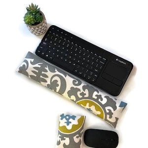 Gift Set Keyboard Mouse Wrist Rest, Eco Friendly Gift, Home office Essential, Birthday gift for Tech Person, Gamer gift Idea, Keyboard Rest