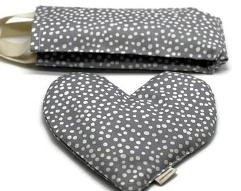 Pregnancy Gift for New Mom to be, Anti -Colic Heating Pad for Infant, Neck Wrap for Mom Heart Shaped Heating Cooling Pad For Baby Comfort