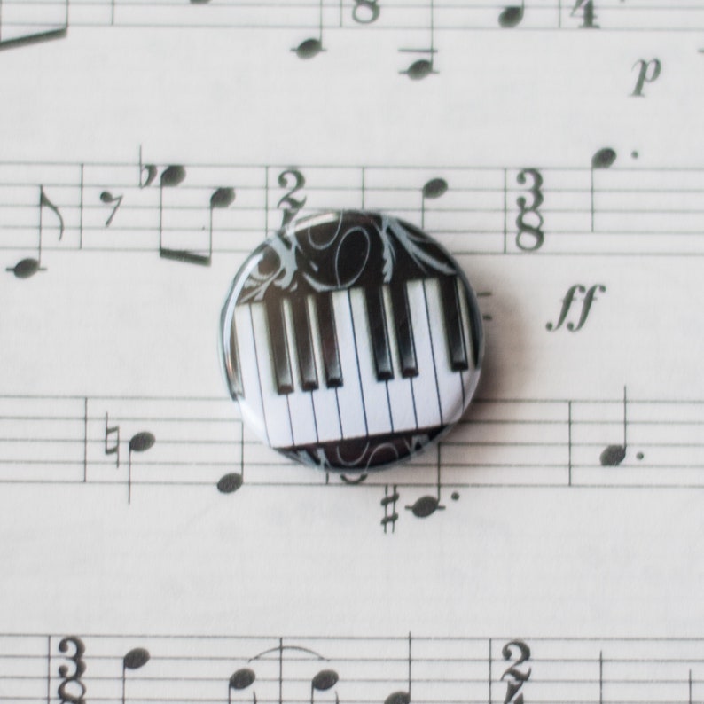 Musician Gift Piano Teacher Cute Piano Mini 1 Pins Buttons Music Incentive