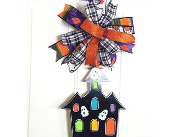 Halloween Haunted House, Halloween Decoration, Haunted House, Festive Decor, Door Décor, Front Door Decor, Halloween Bow, Halloween