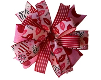Valentines Day red and pink gift bow with red glittered hearts, animal print hearts bow for Valentines Day, bow for gift basket