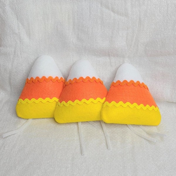 Set of 3 Mini Halloween Candy Corn Wreath Attachment with chenille stems for attachment, Felt fall décor, Felt Harvest Candy Corn