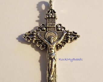 Ornate Cross with Jesus Image,findings,jewelry supplies,antiqued cross,rosary supplies,religious cross,catholic cross,religion,cross,jewelry