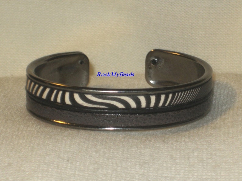Zebra print cuff bracelet with black and gray leather, woman's animal print leather cuff bracelet, woman's leather jewelry, zebra print cuff image 1