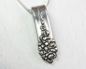 collier cuillère vintage, pendentif cuillère, « Moss Rose » 1949, bijoux en argenterie