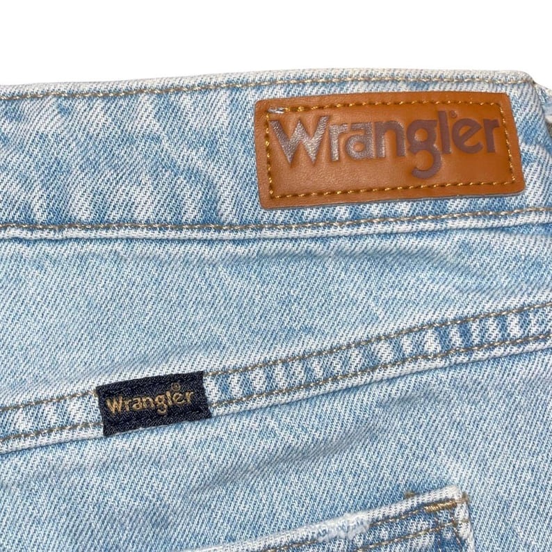 Wrangler Mid Rise Vintage Short Daisy Duke Jeans 8 Distressed Cowgirl Western Y2K image 5