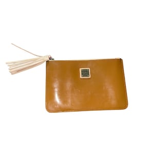 Vintage Dooney & Bourke Patent Leather Large zipper clutch purse wallet