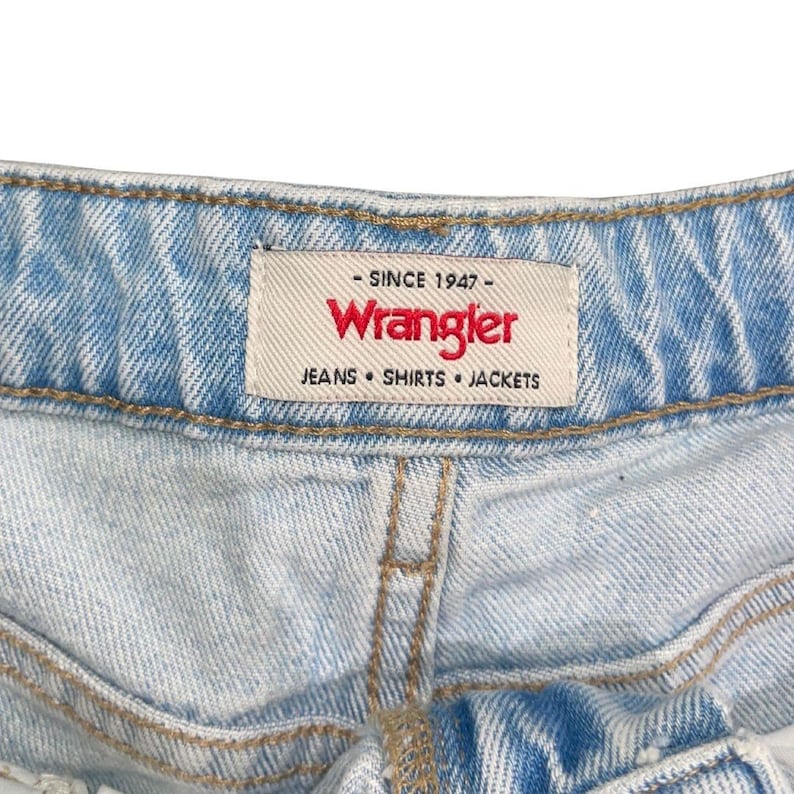 Wrangler Mid Rise Vintage Short Daisy Duke Jeans 8 Distressed Cowgirl Western Y2K image 3