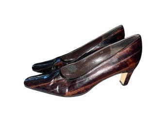 Vintage Vaneli Italian Leather pointed toe pumps heels SZ 7 Career Office Shoes