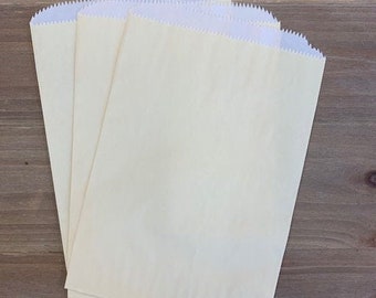 Groovi Parchment Craft Paper A4 8.3X11.7 CHOOSE 20 Sheets White; 10 Sheets Black