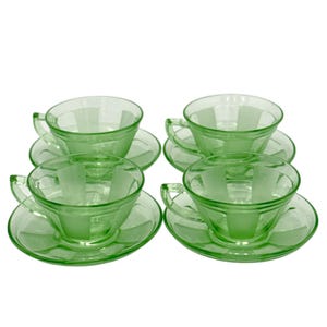 Vintage Green Glass Teacups & Saucers – Set of 4 – Jeannette or Federal – Mild UV Glow