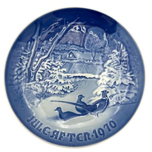 Vintage 1970 Bing & Grøndahl Copenhagen Christmas Plate – Pheasants in the Snow