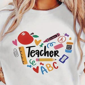 Teacher Love Heart Graphic T-Shirt: Back To School Gift