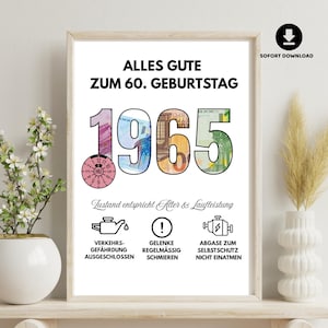 Op de afbeelding: Een ingelijste print met de Duitse tekst "ALLES GUTE ZUM 60. GEBURTSTAG" en het jaar "1965" gevuld met valuta-ontwerpen. De print bevat Duitse tekst en pictogrammen met betrekking tot voertuigonderhoud en een "SOFORT DOWNLOAD"-pictogram.