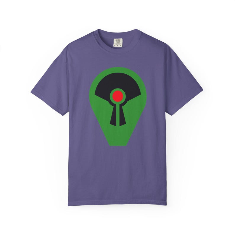 Absolute Martian Manhunter ~ Premium T-shirt Grape