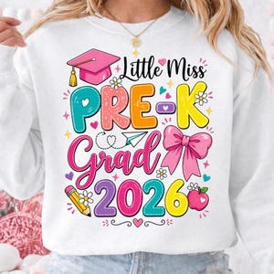 Pequeña señorita graduada de preescolar 2026, lazo de graduación de preescolar para niñas PNG, Pequeña señorita graduada de preescolar, Pequeña señorita graduada PNG