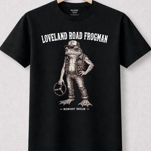 Loveland Frogman Trucker T-shirt | Respektera lokalbefolkningen Ohio | Ohio Cryptid Research Society T-shirt | Weirdcore Cryptid T-shirt | Naturälskare Gåva