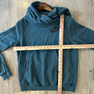 Felpa con cappuccio Nike da donna, collo a imbuto medio, verde, in pile, abbigliamento sportivo Y2K, logo Nike immagine 7