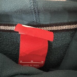 Felpa con cappuccio Nike da donna, collo a imbuto medio, verde, in pile, abbigliamento sportivo Y2K, logo Nike immagine 3