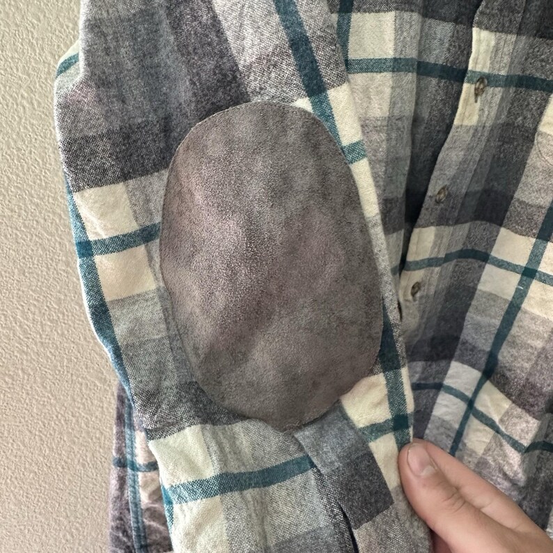 Vintage Pendleton Blue Faded Flannel Shirt Mens M Plaid 100% Virgin Wool USA image 7