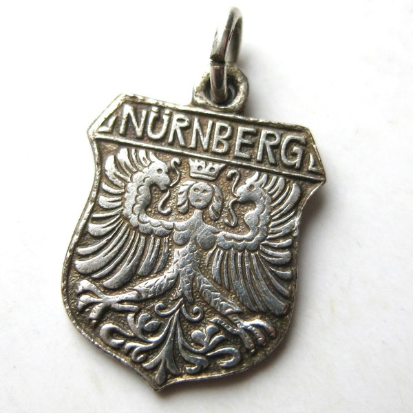 Vintage Nürnberg Charm Nuremberg Germany Silverplate Travel Shield Souvenir Bracelet Charm