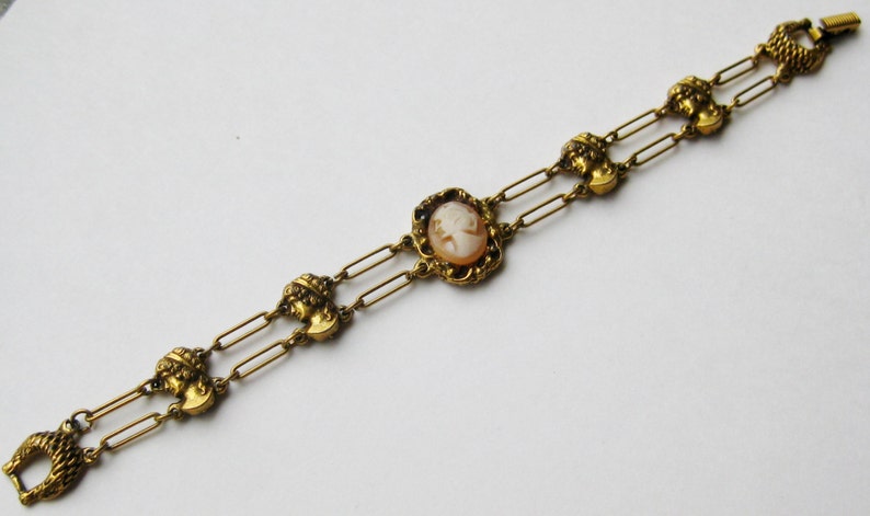 Vintage 60s Goldette Victorian Revival Gold Cameo Link Bracelet image 3