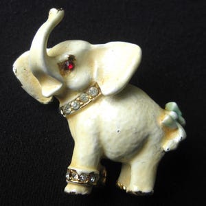Broche Vintage Éléphant Signée Ciner - Bijou Ancien - Occasion - Superbe état