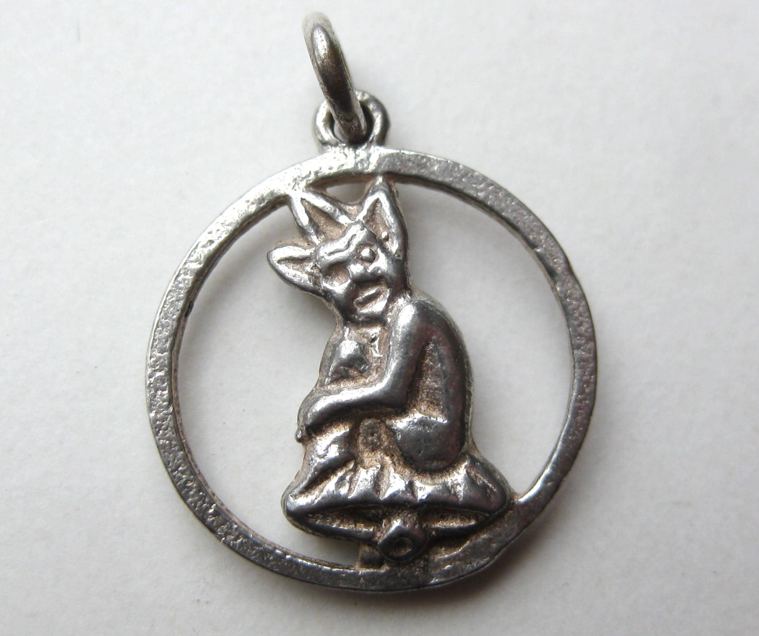 Sterling Charm England Vintage - Etsy
