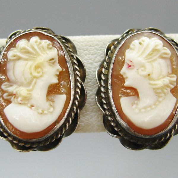 Vintage Hand Carved Fine Sterling Silver Italian Shell Cameo Screwback Earrings