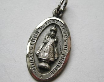 Vintage Sterling Silver Miraculous Infant Jesus of Prague Catholic Medal Necklace Pendant