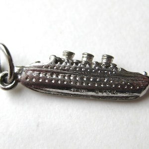 Vintage Charm Sterling Silver Queen Mary Long Beach Ocean Liner 3D Ship Souvenir Bracelet Charm