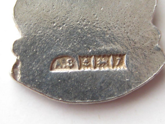 Vintage Charm Sterling Silver John o' Groats Scotland Travel Shield Enamel Souvenir Bracelet Charm View 3