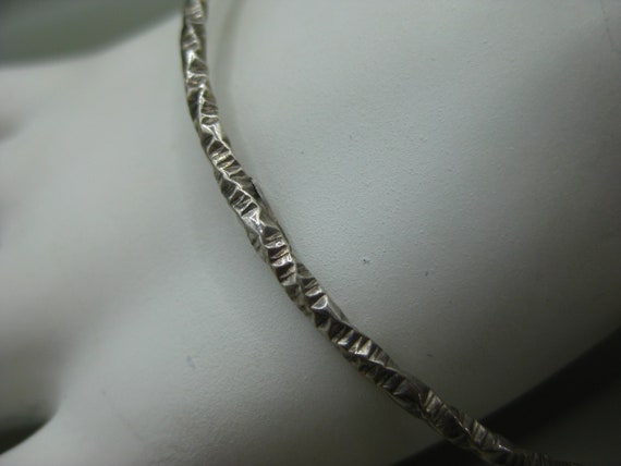 Fine Vintage Sterling Silver Bangle Bracelet - image 5