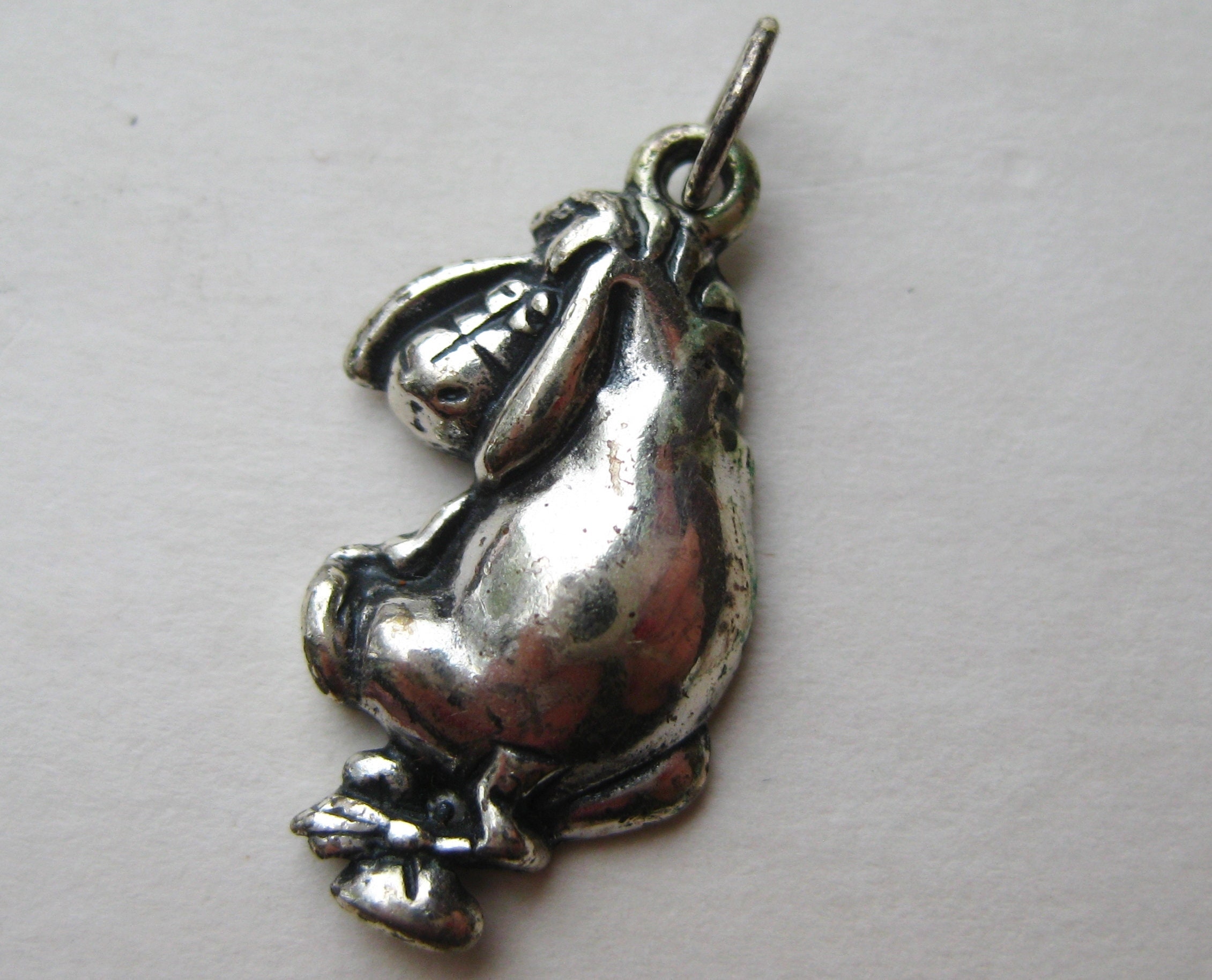 Disney shop eeyore necklace