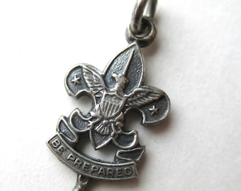 Vintage 50s Boy Scouts Sterling Silver Be Prepared Eagle BSA Bracelet Charm