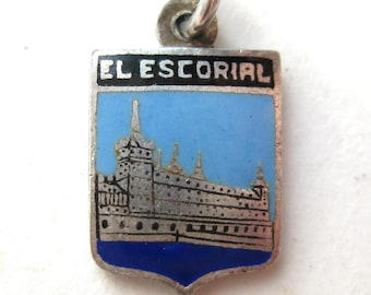 Vintage Charm El Escorial Madrid Spain 800 Silver Enamel Travel Shield Souvenir Bracelet Charm