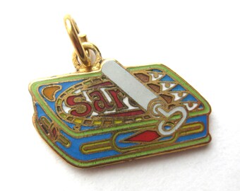 Vintage 80s Can of Sardines Novelty Gold Metal Enamel Bracelet Charm