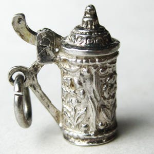 Vintage Charm 800er Silber Mechanischer Bierkrug Charm Anhänger
