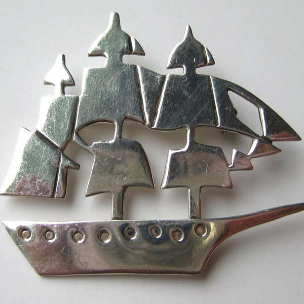 Vintage Taxco Mexican Sterling Silver Pirate Ship Boat Novelty Brooch Pin