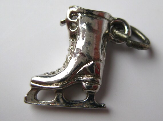 Vintage Charm Sterling Silver 3D Ice Skate Skatin… - image 3