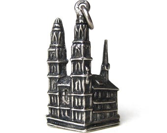 Vintage Charm Zurich Switzerland 800 Silver Grossmünster Souvenir Bracelet Charm